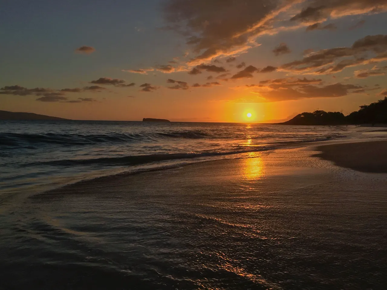 LANDSCAPES — Big Beach, Maui, HI